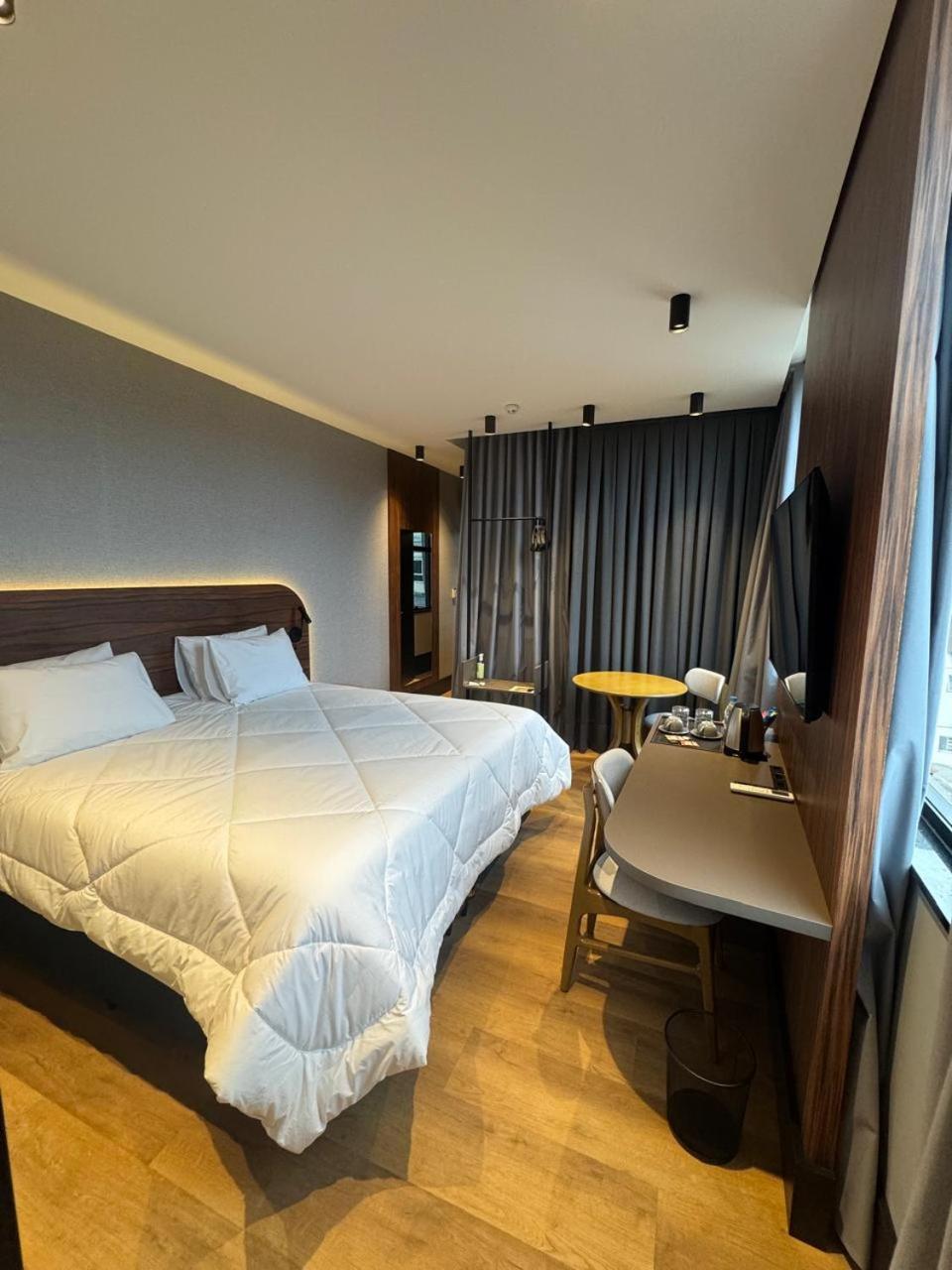 Zallon Hotel Executivo Lajeado  Exteriér fotografie